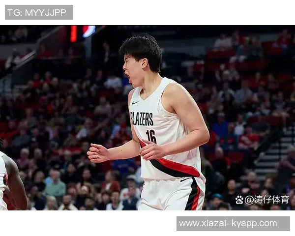 杨瀚森11次出手展现自信但体能与防守仍需加强提升